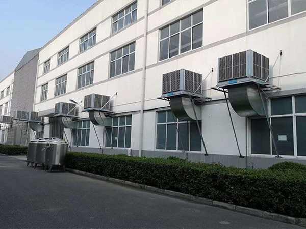 企業(yè)為什么選擇廠房環(huán)?？照{(diào)為車間降溫而不選擇傳統(tǒng)空調(diào)